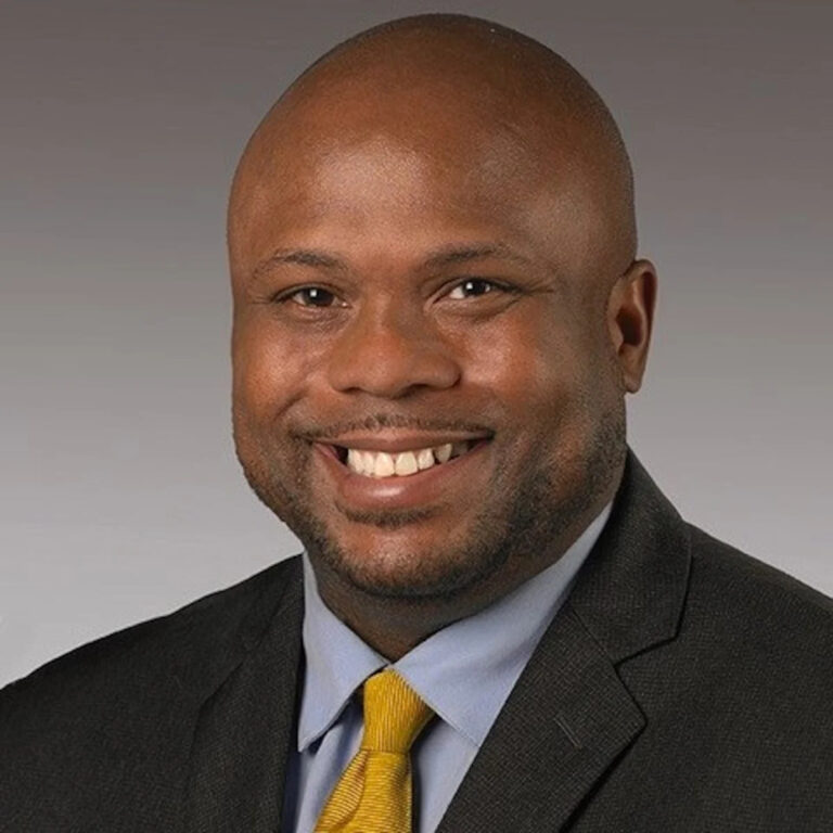 Мало Браун, действующий кандидат в городской совет Ward 4, хочет продолжать служить Спрингфилду