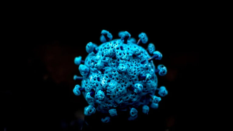 Врачи говорят, что симптомы COVID меняются — вот что нужно знать о новом варианте