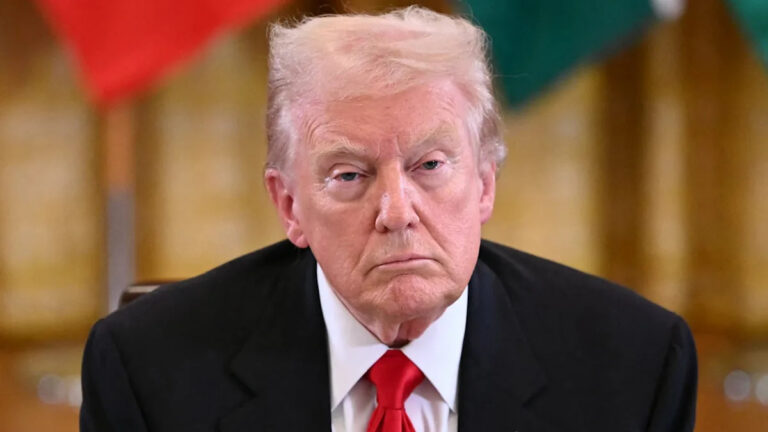 79-летний Трамп паникует из-за проигрыша в бою в Верховном суде