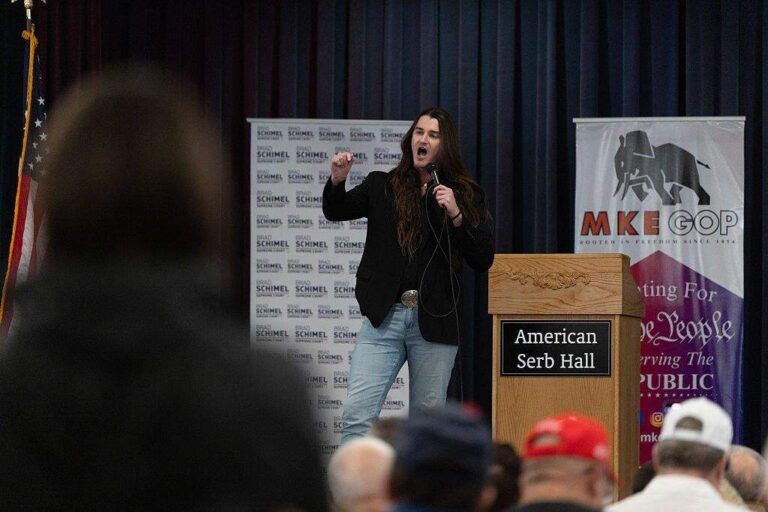 Активист Республиканской партии с подписчиками 2,4 млн. твитов/X планирует 9 митингов