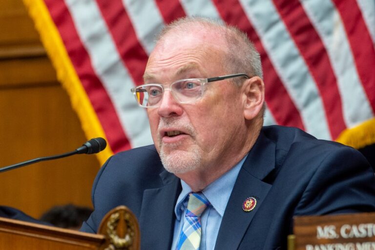 Гриффит «очень обеспокоен» положением в законопроекте о прекращении работы