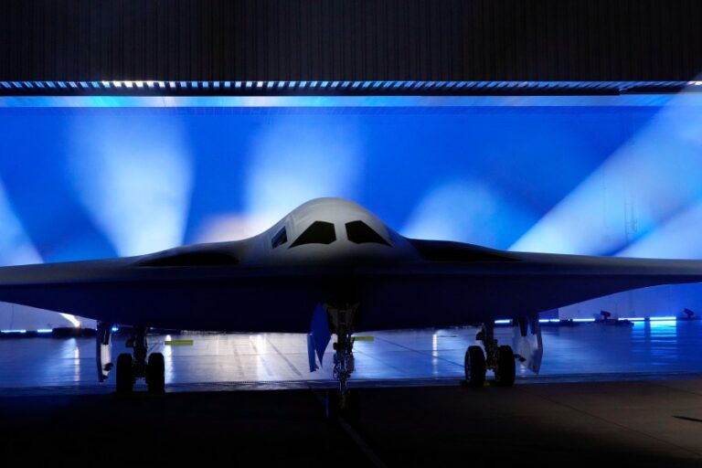 США на инфраструктуру B-21 на базе ВВС Дайесс