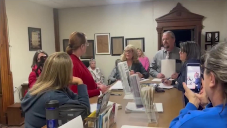 Лидеры округа Мэдисон столкнулись с судебными разбирательствами на сумму более 8 000 долларов, возникли вопросы об использовании стороннего адвоката