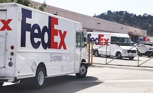 Подозреваемый в серии краж пакета FedEx арестован в Афинах