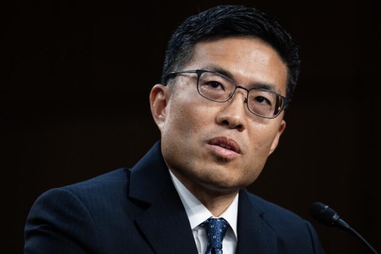 Трамп нажал «Тяжелый патриот» — адвокат из Лос-Анджелеса, известный своими крипто-оружиями — как судья 9-го округа