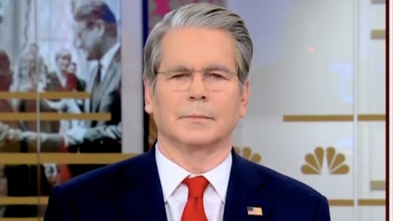 Скотт Бессент наконец-то столкнулся с ложью Трампа о доступности