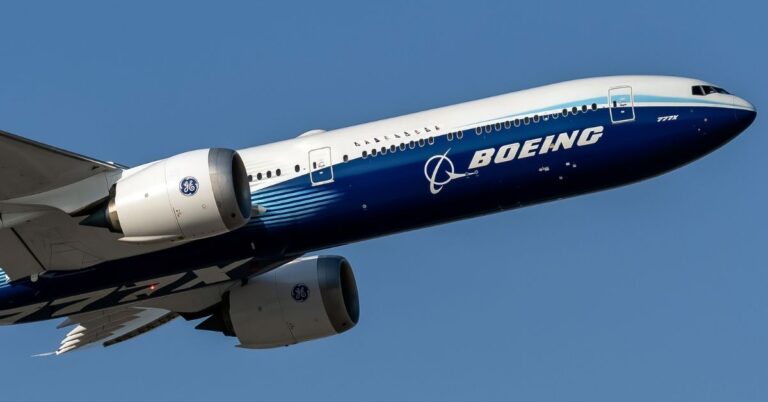 Техасский иск хлопает Boeing за преуменьшение безопасности самолетов