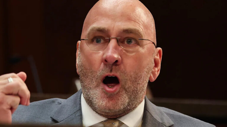 Конгрессмен MAGA призвал получателей SNAP «прекратить курить» в Bonkers Post