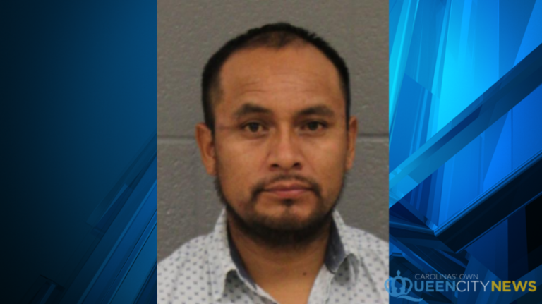 15-летняя девочка умерла почти через месяц после того, как ее сбила и сбила восточная Шарлотта во время езды на электровелосипеде, еще больше обвинений ожидаются: CMPD