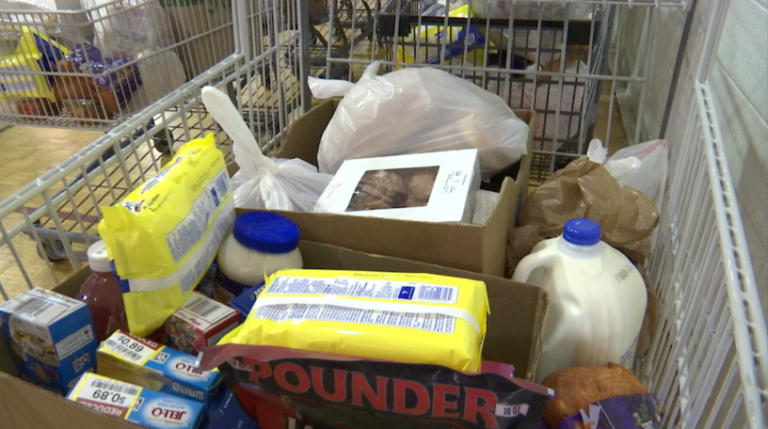 Губернатор Билл Ли выделил 5 миллионов долларов в продовольственные банки Теннесси на фоне решения SNAP