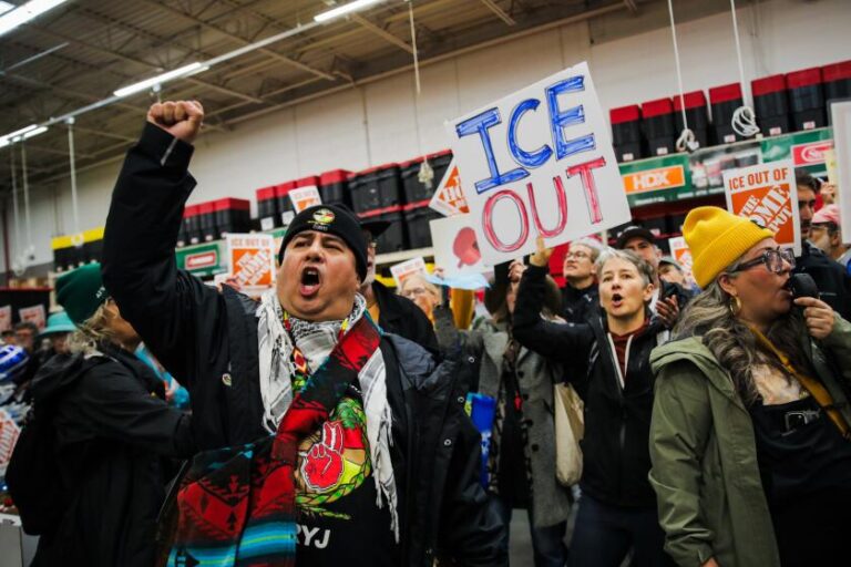 Федеральный судья запретил ICE арестовывать иммигрантов, которые приезжают на судебные заседания в Северную Калифорнию