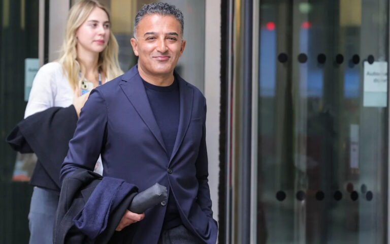 Адиль Рэй из ITV в кризисных переговорах после того, как, казалось, одобрил шариат в Нью-Йорке