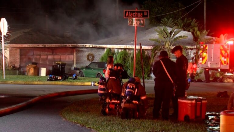 1 госпитализирован после пожара в доме в Зимнем Хэйвене