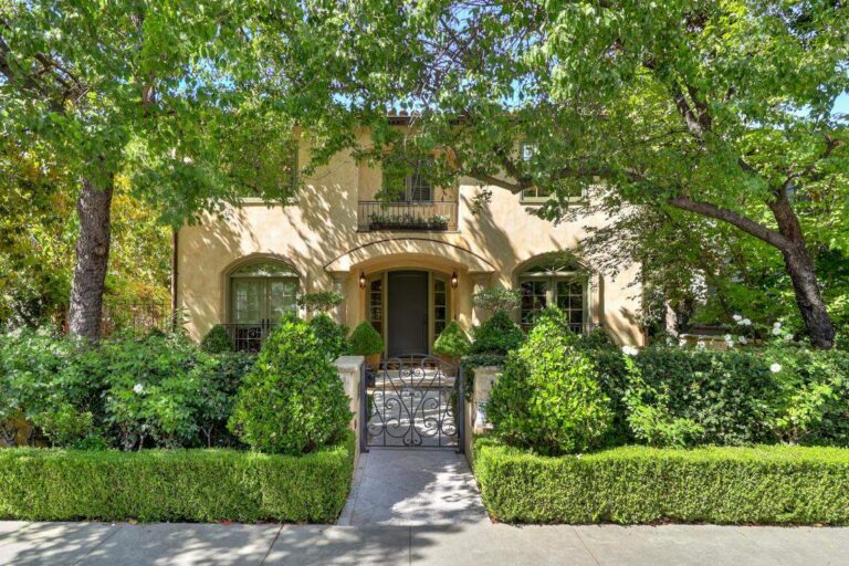 Самый дорогой дом, когда-либо проданный в Land Park — $600 000 за цену