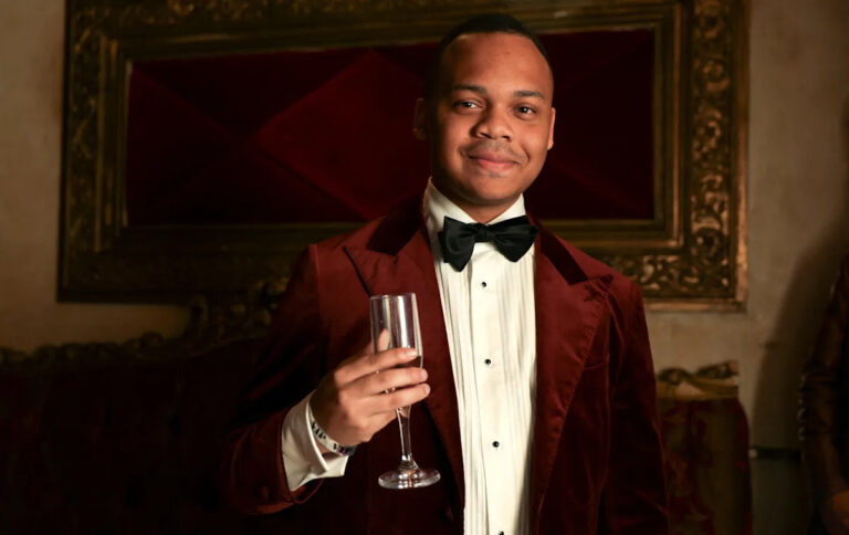 Познакомьтесь с молодыми фанатами Black MAGA, которые пытаются развивать движение Трампа