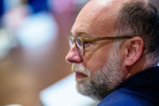 Режим цензуры Трампа угрожает директору Смитсоновского института документами