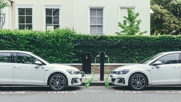 Ученые сделали потрясающее открытие об электромобилях: «Вы далеко впереди»