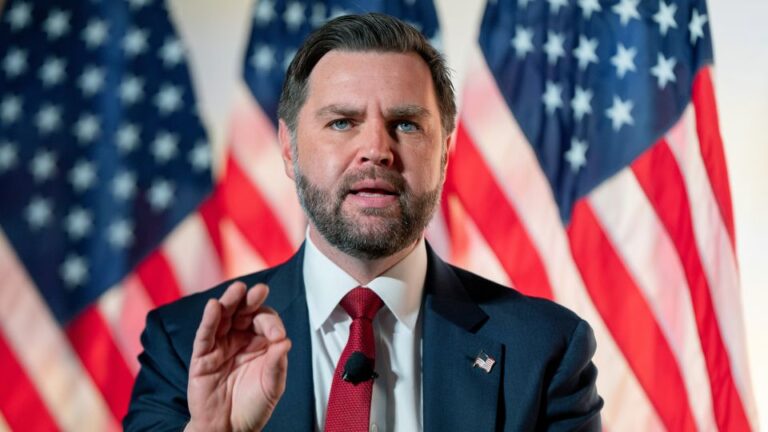 Вэнс призывает к «терпению» экономики в резком отходе от риторики Трампа