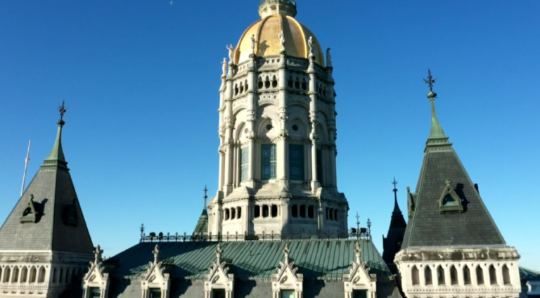 Министерство юстиции США назвало Коннектикут «юрисдикцией убежища»