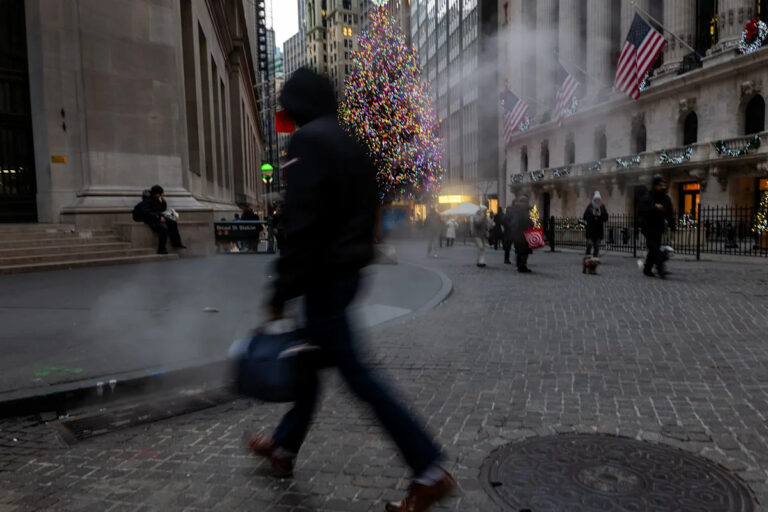 Прибрежные наводнения, прогнозы ветра ожидаются в Нью-Йорке 19 декабря.