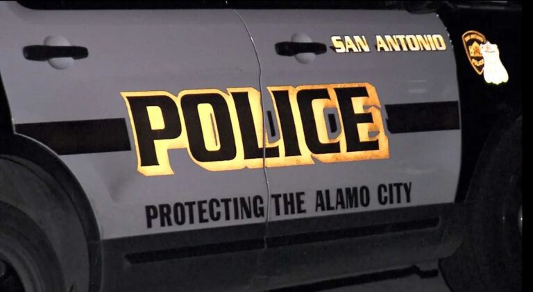 2 водителя BMW арестованы после аварии на трассе I-10, в которой пострадал мужчина, сообщает САПД