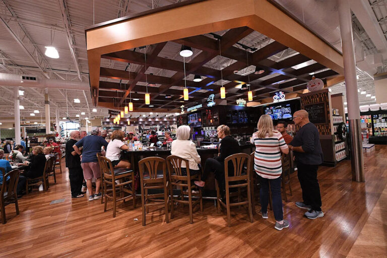 Харрис Титер подтвердил, что новый магазин приедет в Джексонвилл.