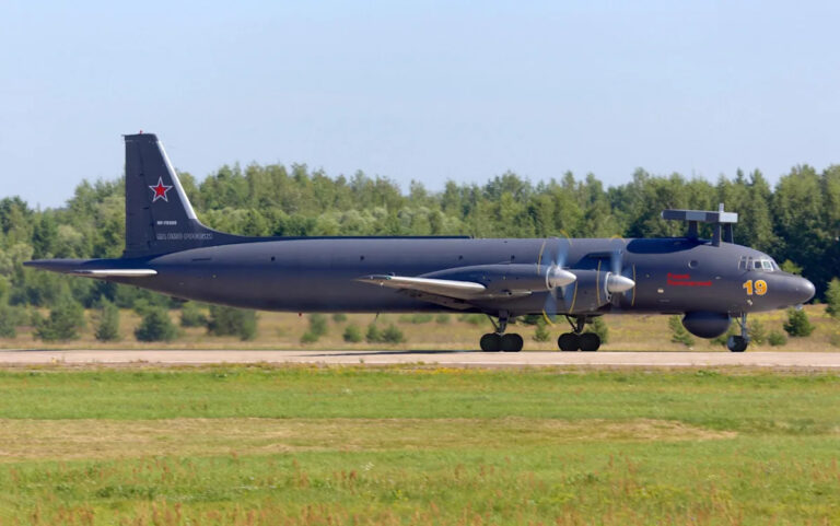 Украина «выведет из строя российский самолет-подразведчик»