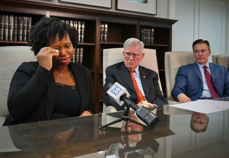 В иске по поводу смерти мужчины из Хьюстона утверждается, что стоматологическая клиника Спринг была небрежной