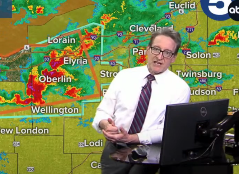 Бывший метеоролог WEWS Марк Джонсон нашел работу в материнской компании WKYC TEGNA