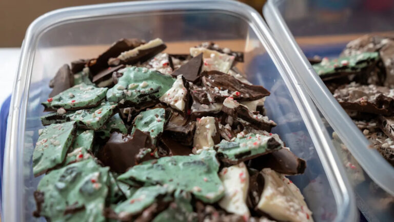 Популярные шоколадные закуски отозвали по всей стране — что нужно знать