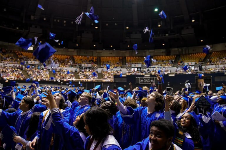 U.S. News занимает первое место в государственных школах Теннесси на 2025-26 гг. Ваша школа включена в список?