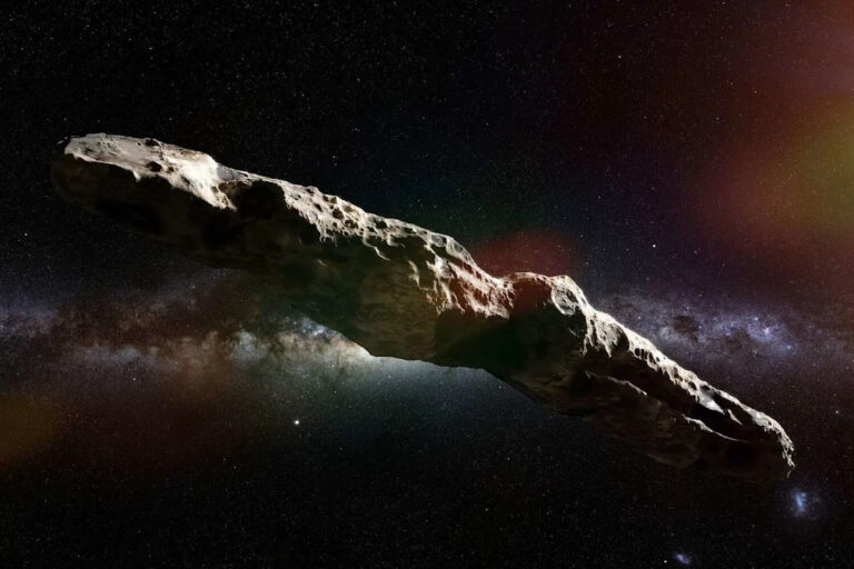 NASA под давлением выпустит последние снимки «чужой» кометы