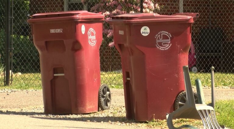 Города корректируют графики сбора мусора на праздники