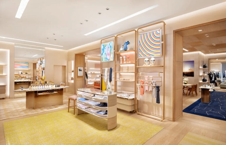 Louis Vuitton представляет новый двухэтажный бутик на знаменитой улице Уорт-авеню Палм-Бич