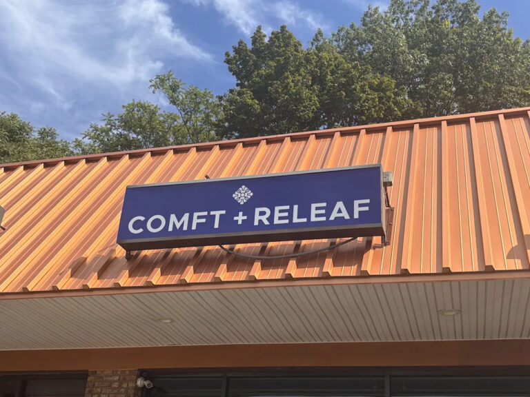 Еще один табачный магазин Rockland был арестован и закрыт сотрудниками Нью-Йорка по обвинению в незаконном обороте каннабиса.