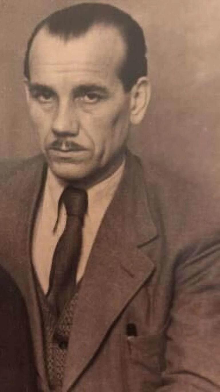 Полиция опознала останки, найденные 30 лет назад, как пропавший без вести мужчина с 1976 года.