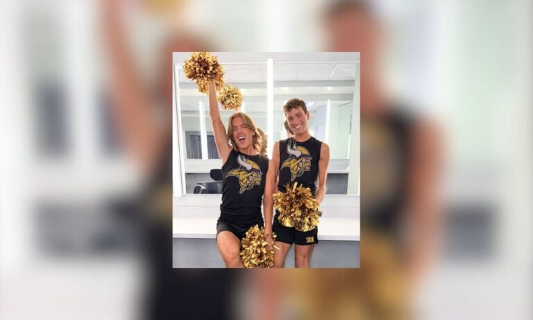 Пом-пом встречается с местоимениями: мужчины-танцоры НФЛ шимми в, не все веселятся