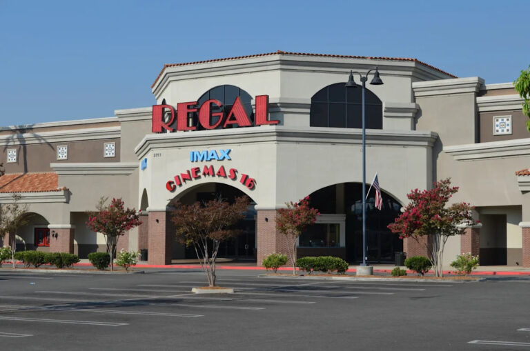 3 подростка, обвиняемые в деле о преступлениях на почве ненависти в Сими-Вэлли, приговорены