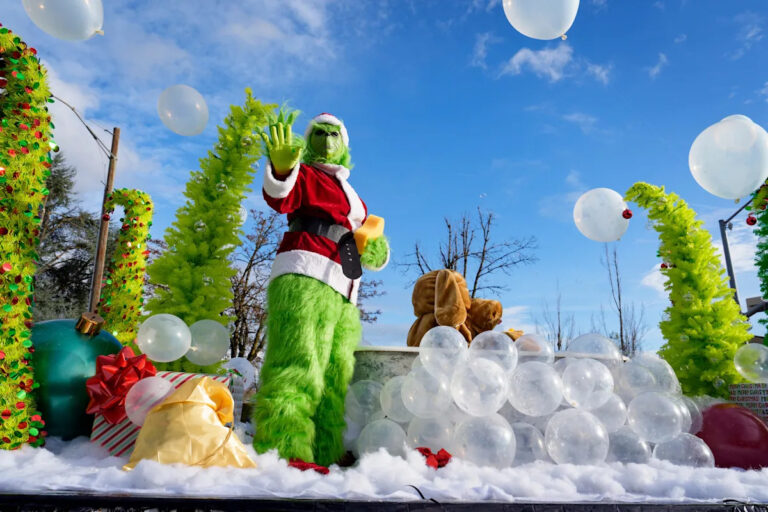 Кинотеатры Юджина и Спрингфилда открыты на Рождество?