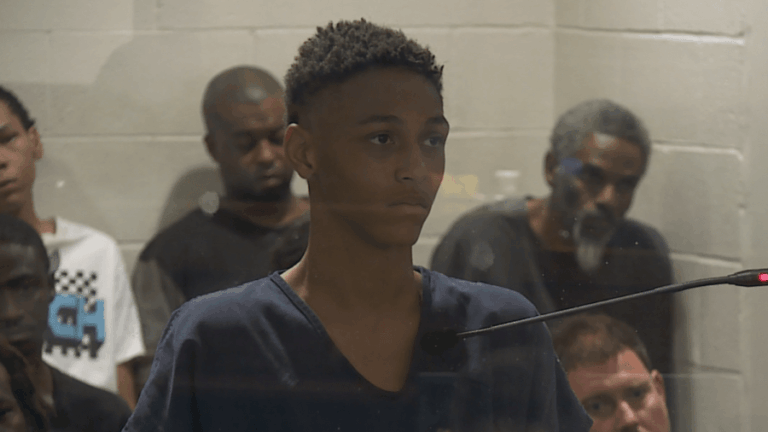 19-летний мужчина отсидел 20 лет за 2 убийства в Лас-Вегасе