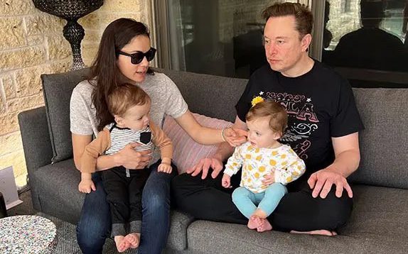 Китайские миллиардеры создают «мега-семьи» в рамках американской программы разведения