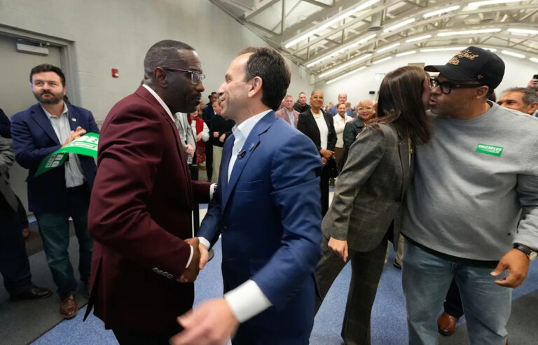 Крейг Гринберг начинает кампанию за второй срок в качестве мэра Луисвилля