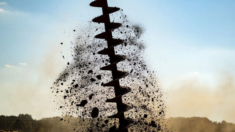 Ученые пробурили так глубоко в центре Земли, что они постучали в дверь мантии