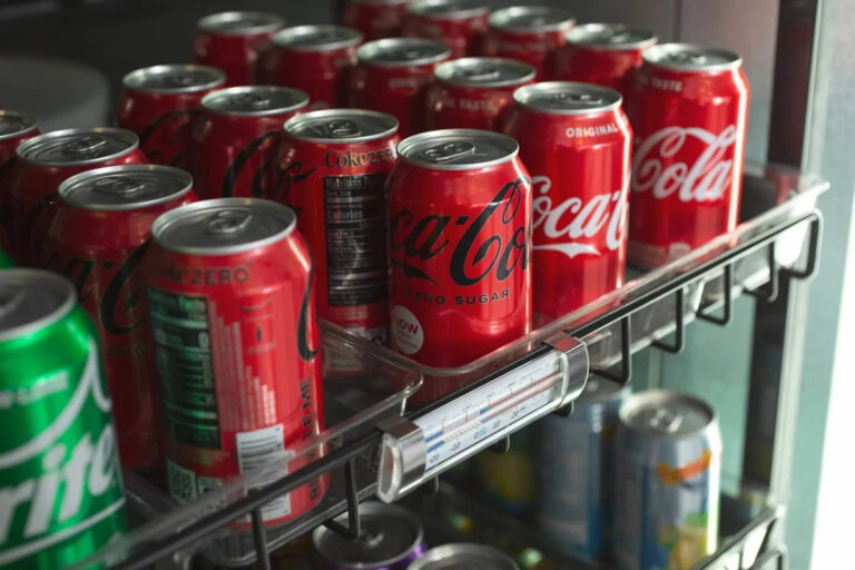 FDA выпускает значительное отзыв для нескольких продуктов Coca-Cola — вот что вам нужно знать