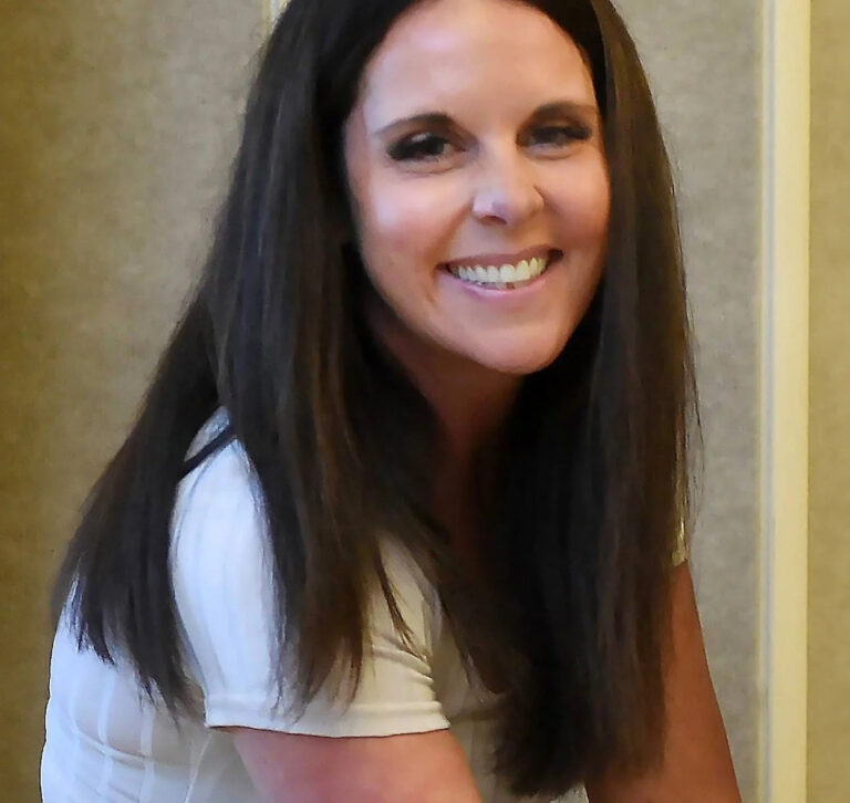 Николь Леоне, бывший исполнительный директор Общества Эри Гумане, назначила дату судебного разбирательства на сентябрь