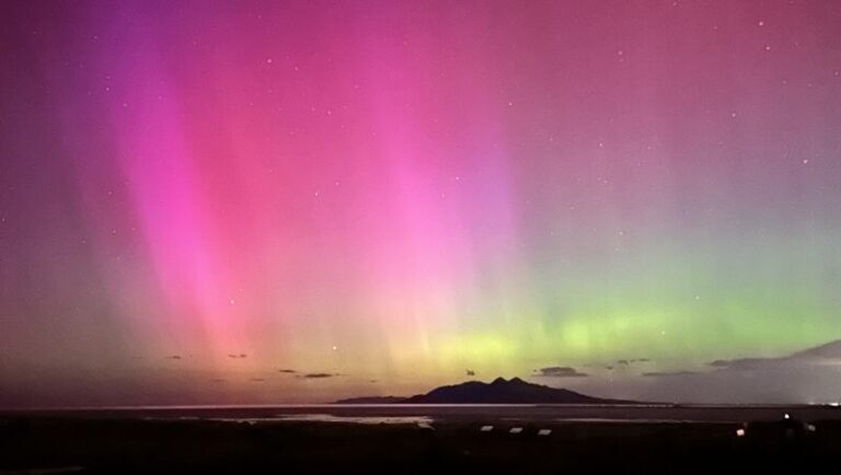 Северное сияние можно увидеть в Юте, так как NOAA выпускает «очень редкие» часы геомагнитной бури.