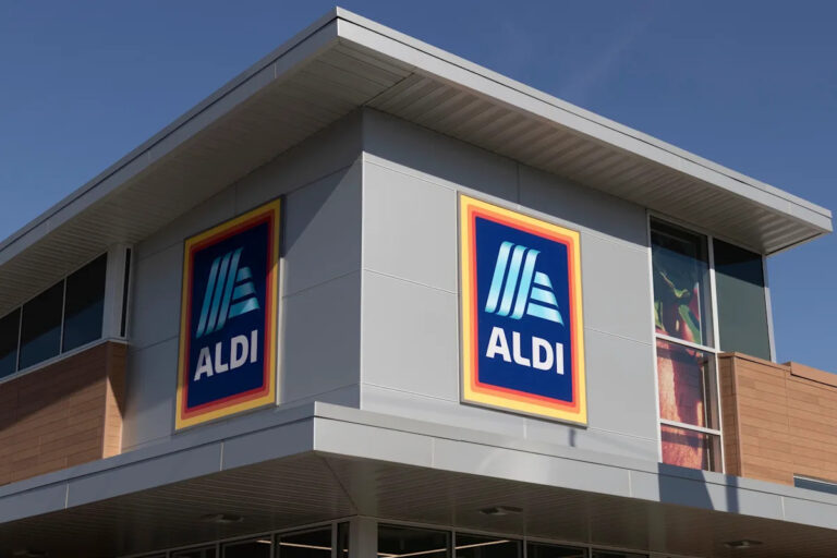 Aldi отмечает новую политику, изменяющую правила игры для клиентов: Я в восторге
