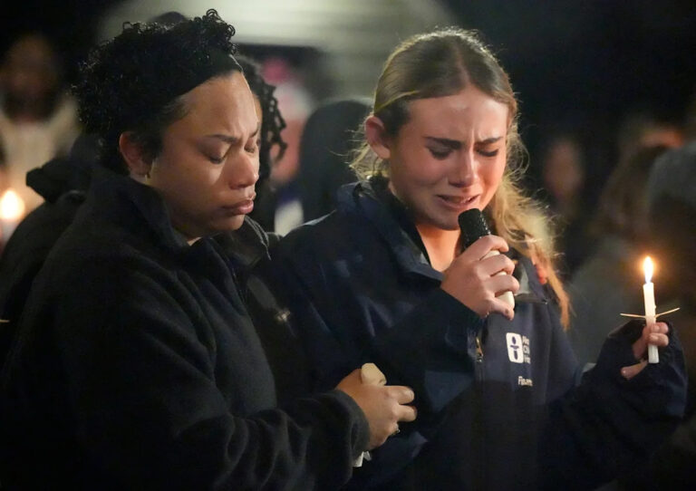 «Это просто шокирует», — заявил Твинсбург, наблюдая за 14-летней девочкой, которая была смертельно ранена.