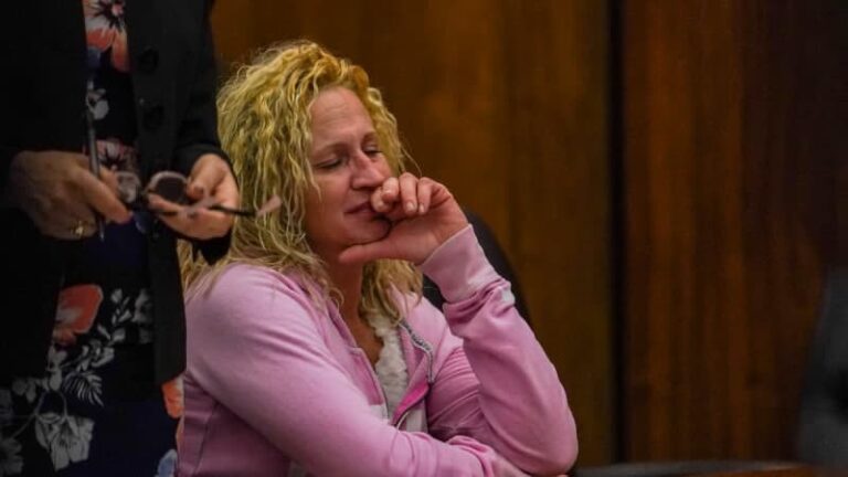 Загадочное дело об убийстве Клируотера 2018 года заканчивается осуждением дочери жертвы