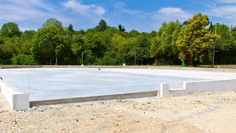 Исследователи разрабатывают новаторские материалы, которые могут революционизировать строительную отрасль: «Расширение сроков службы зданий»